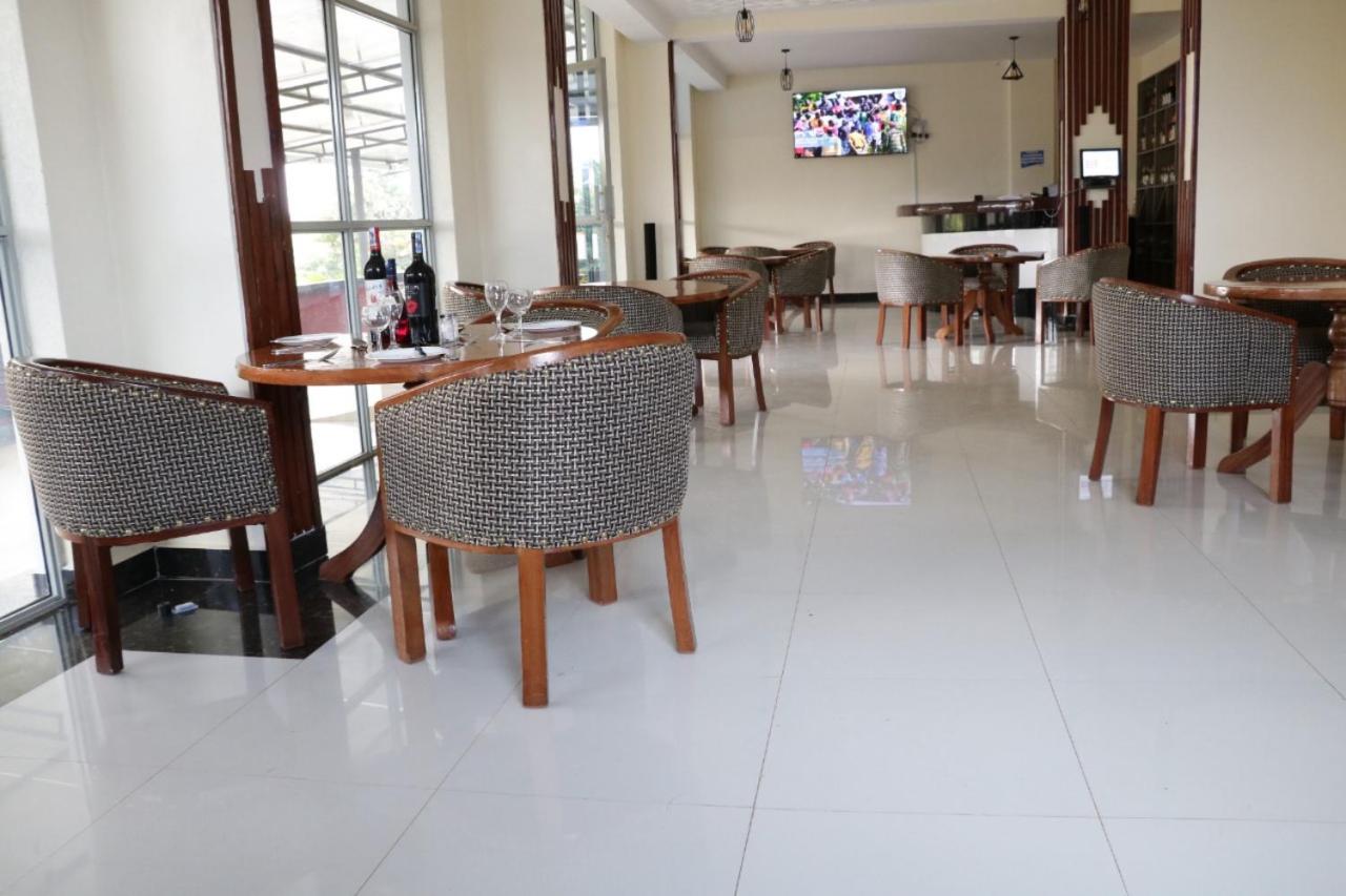 Paraiso Gardens Hotel Wote 外观 照片